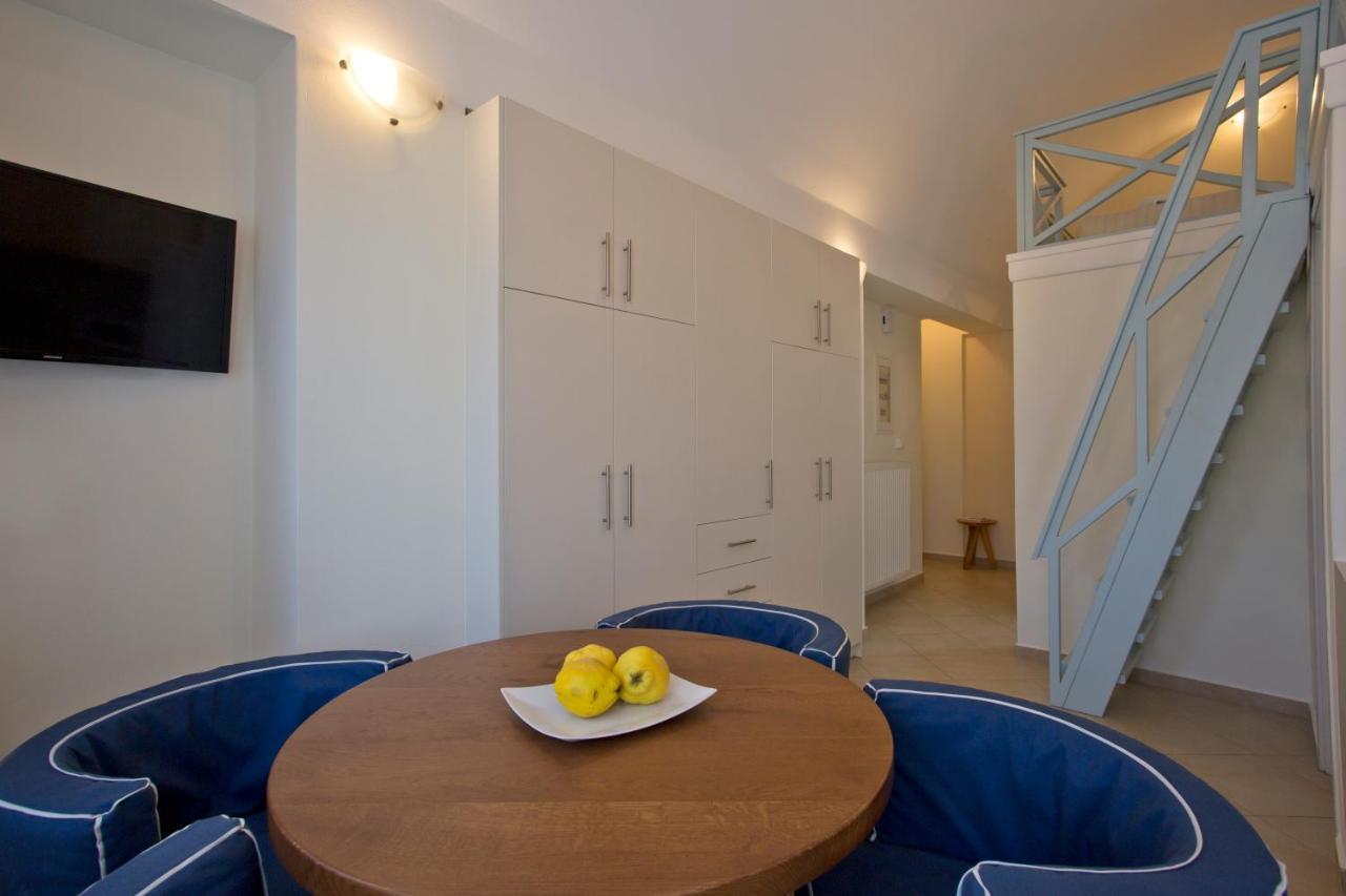 Santorini Med Homes - Sunday Apartment Messaria  Exterior photo