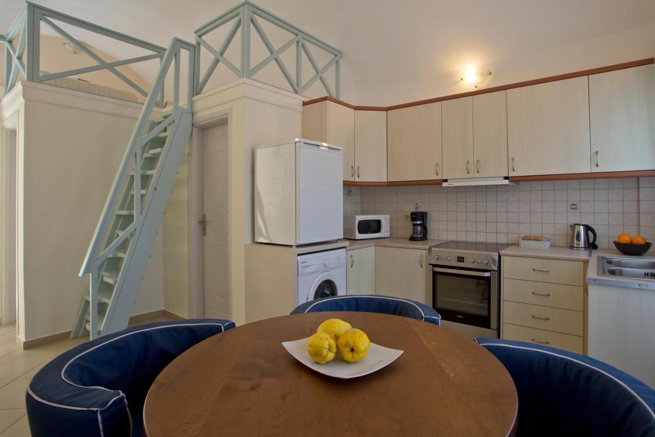 Santorini Med Homes - Sunday Apartment Messaria  Exterior photo